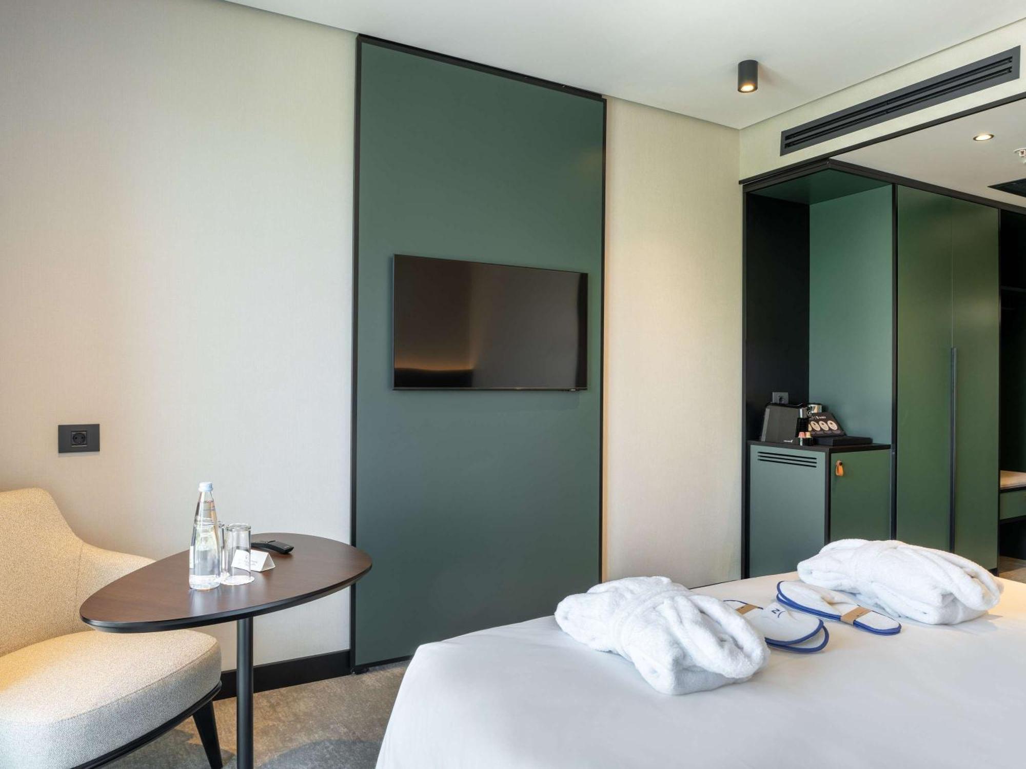 Novotel Tbilisi Center Luaran gambar