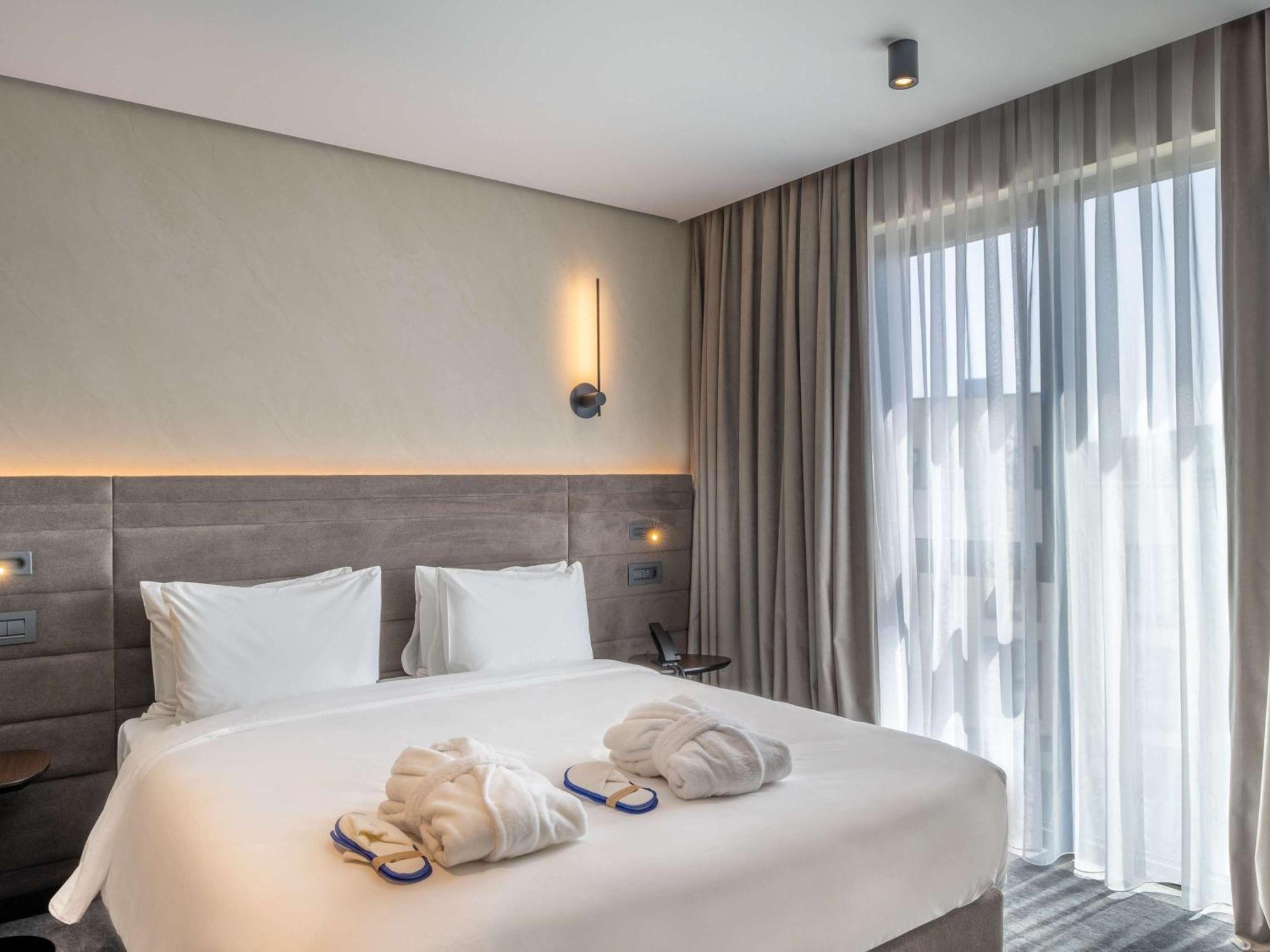 Novotel Tbilisi Center Luaran gambar