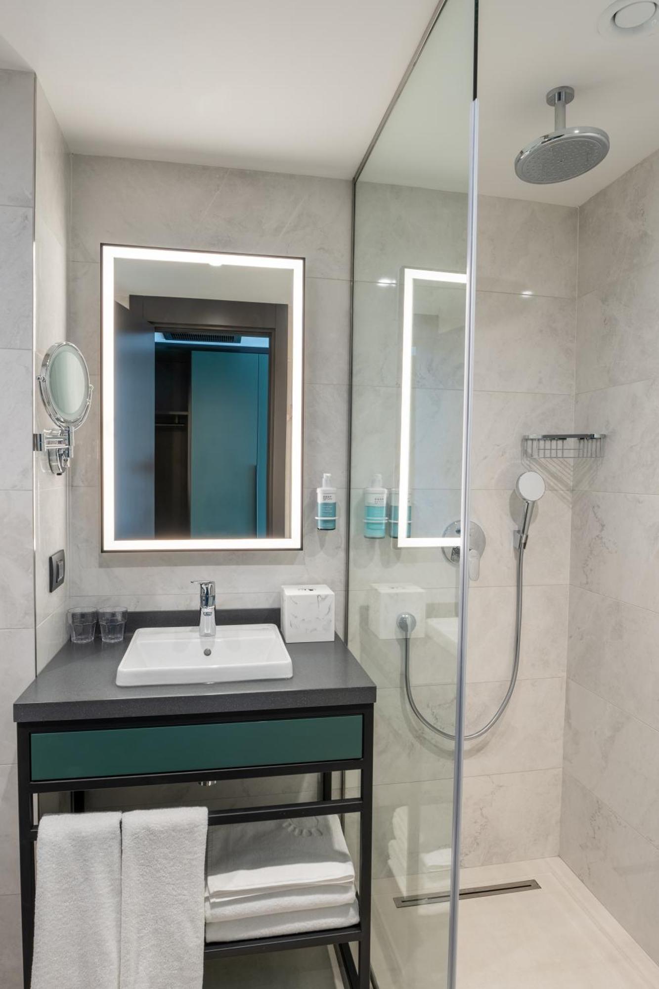 Novotel Tbilisi Center Luaran gambar